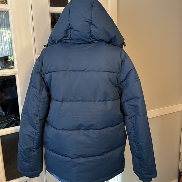 GAP Oversized Puffer Jacket NWT - Picture 4 of 9